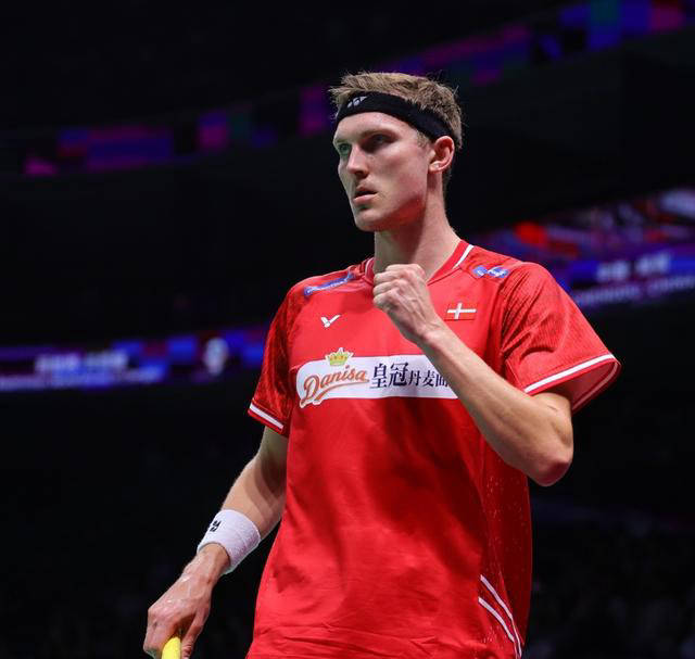 日本羽毛球队力克印度羽毛球队，安赛龙惊艳世界的简单介绍