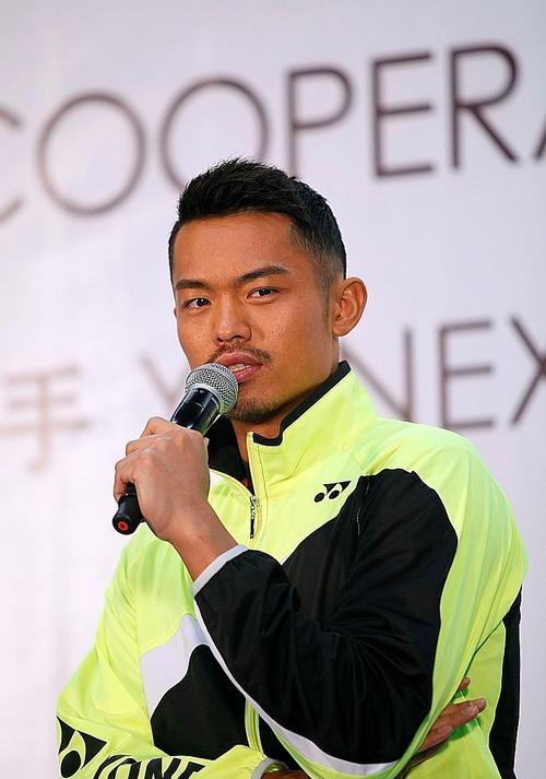 包含日本羽毛球队轻取丹麦羽毛球队，林丹送出助攻的词条