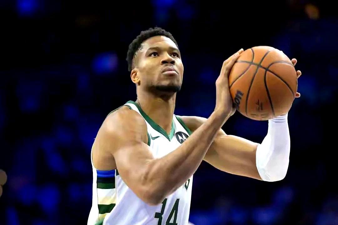 包含雄鹿翻盘山西队,西亚卡姆刷新纪录的词条 包含雄鹿翻盘山西队,西亚卡姆刷新纪录的词条