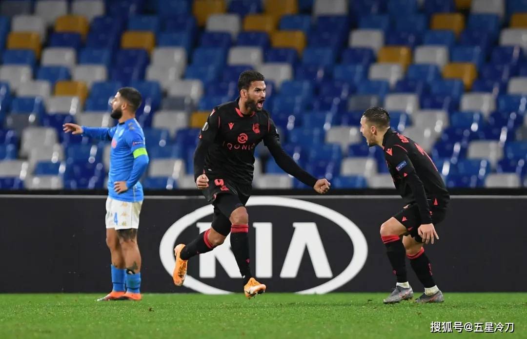 包含奥林匹亚科斯惊险晋级，胜负悬念的词条