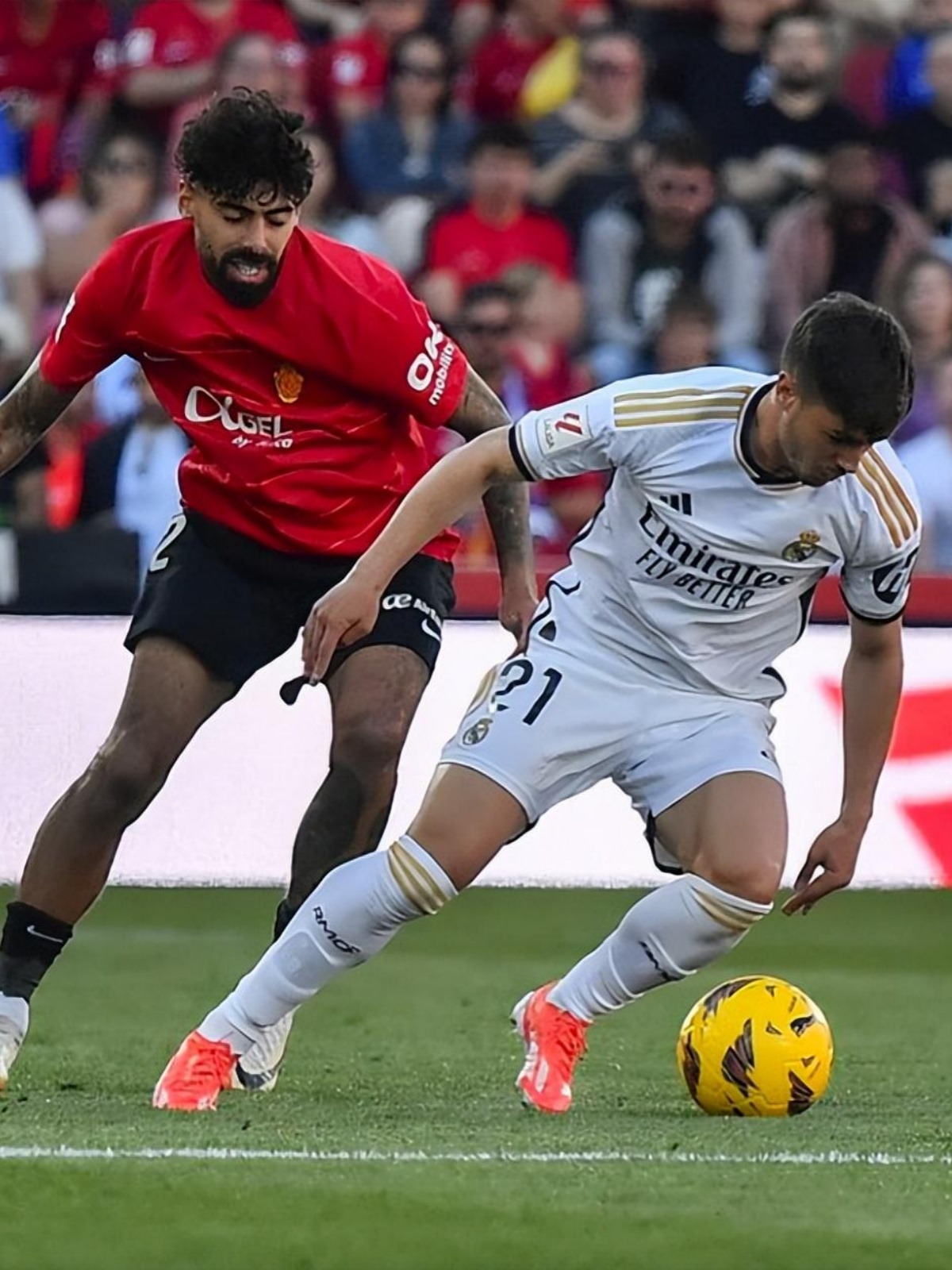 曼联遭遇尴尬,被罗马逆转出局 曼联遭遇尴尬,被罗马逆转出局