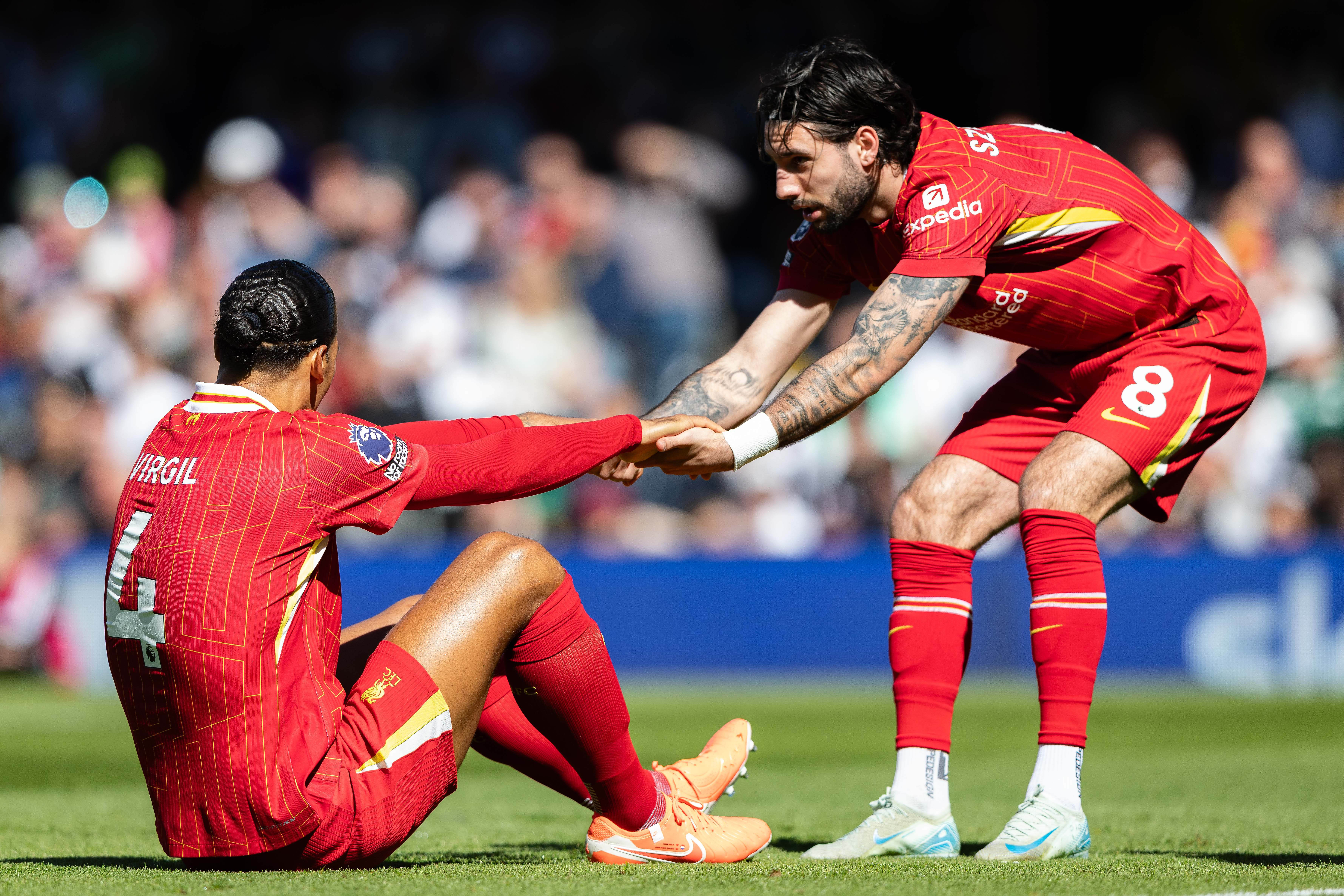 关于利物浦遭遇意外失利，积分榜下滑的信息