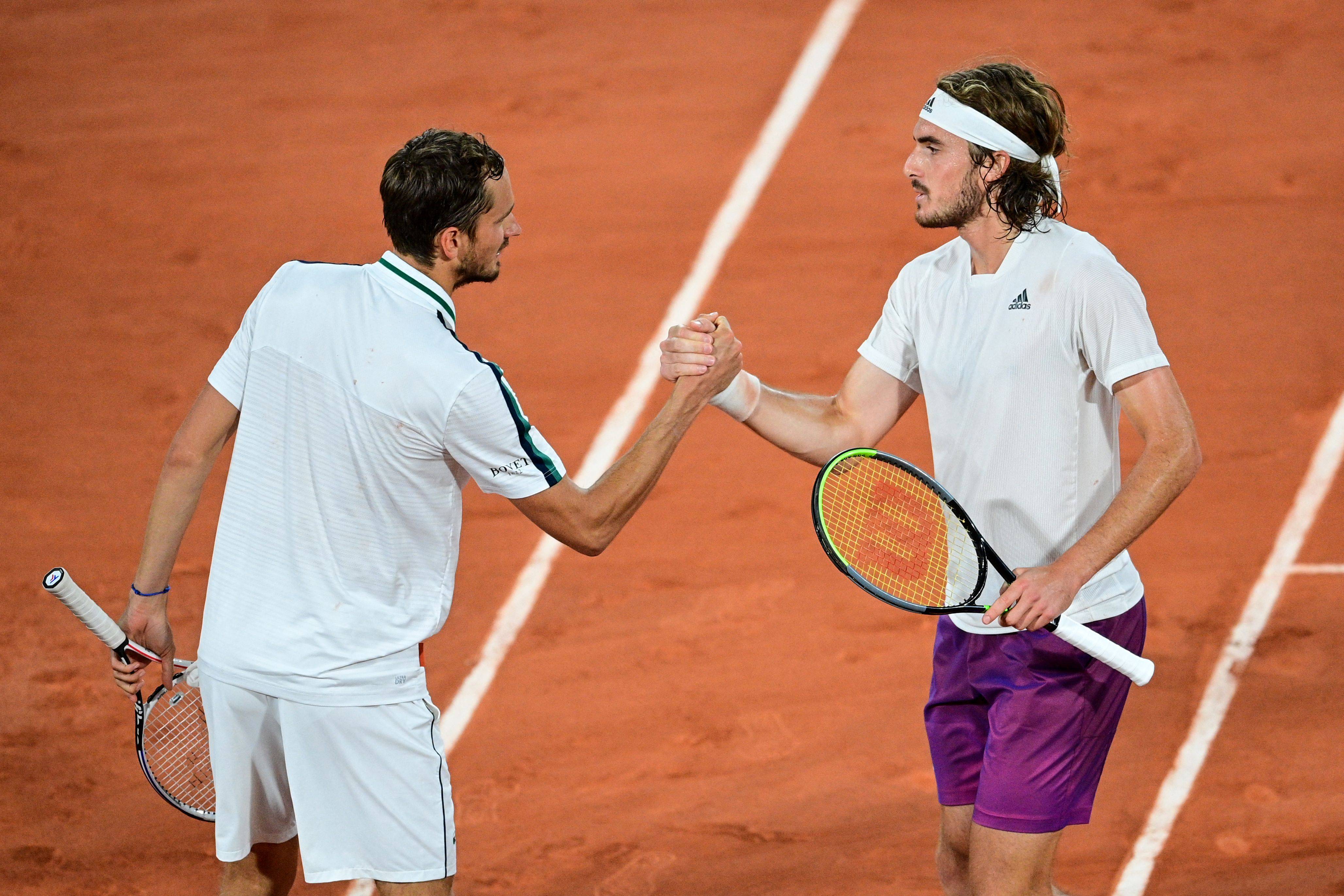 欧洲网球队横扫德国网球队，西西帕斯制霸全场的简单介绍