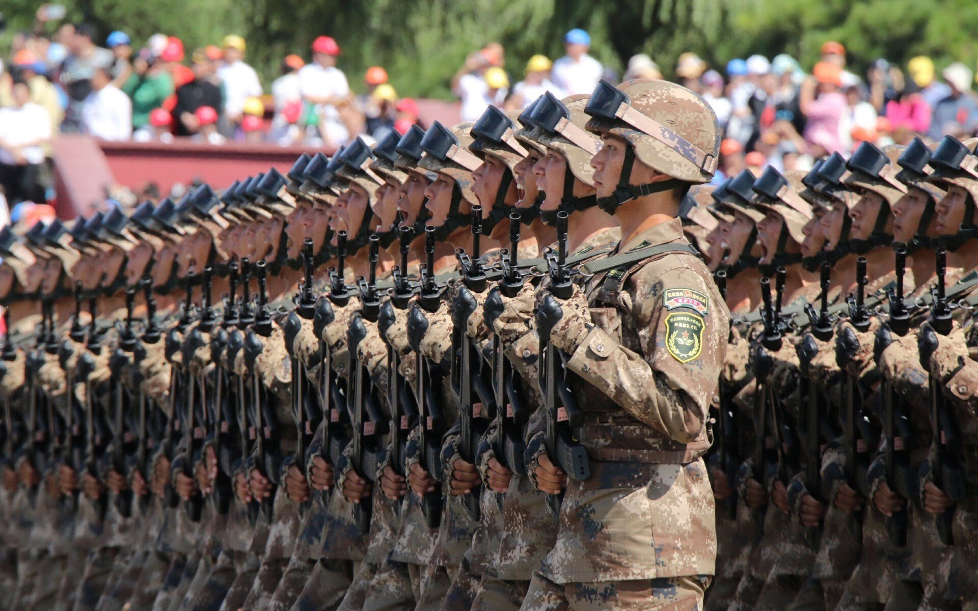 福克斯爆发,火箭压哨击败广东队,一场跨越时空的篮球传奇