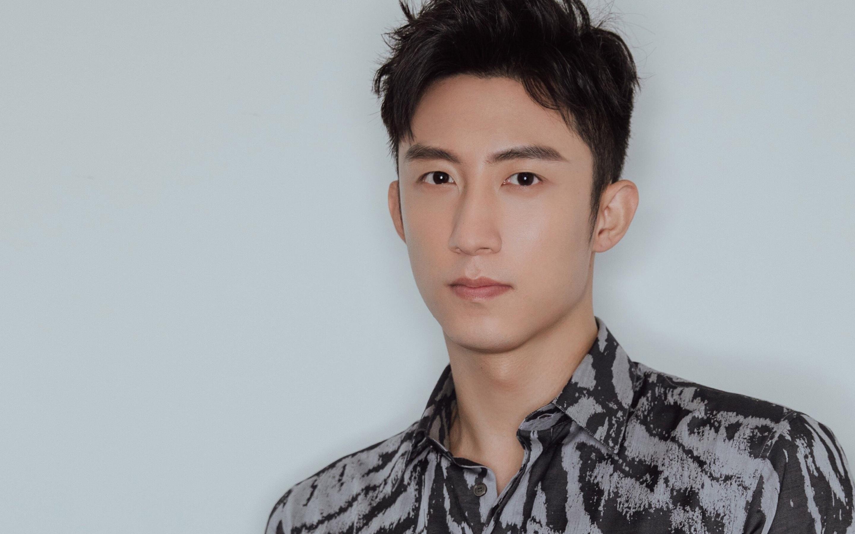 猛龙横扫上海队,欧文大场面先生,当NBA冠军遇上中国篮球的思考